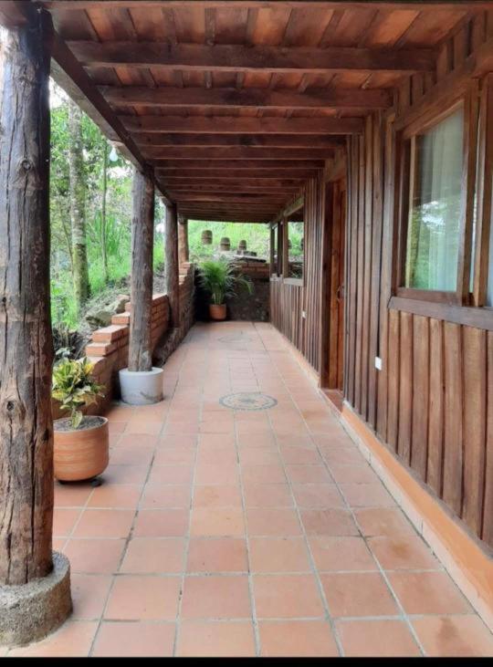 Hostal Y Cabanas Los Juanes Jardín Exterior photo